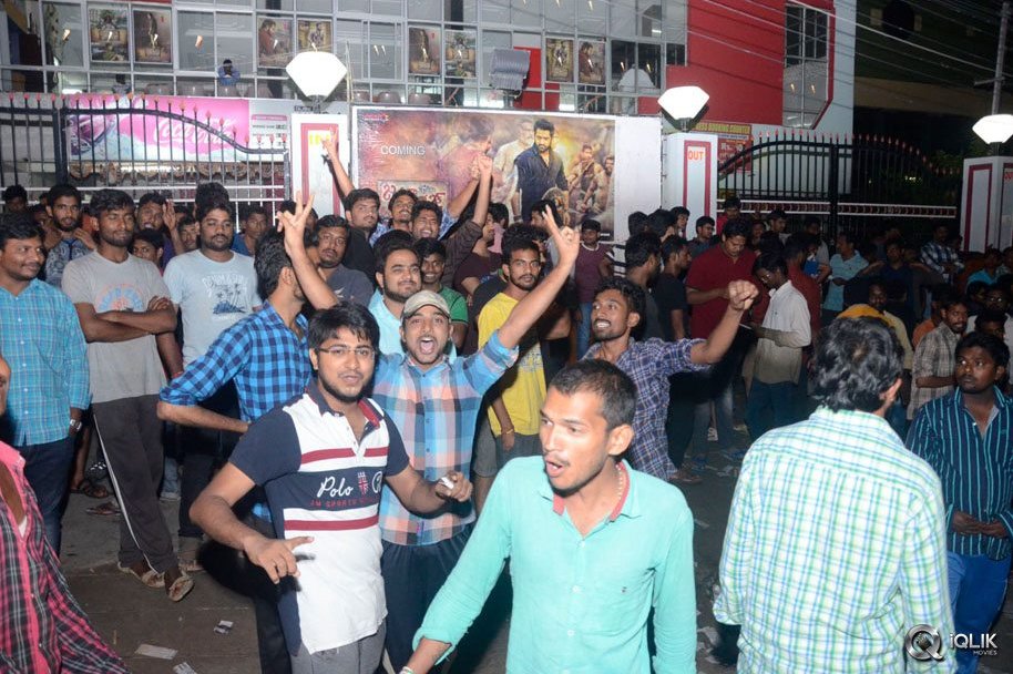 Janatha-Garage-Movie-Benefit-Show-Hungama